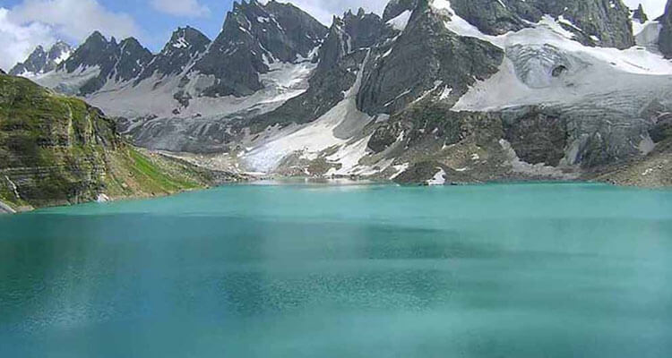 6. Spend a day at Alpather Lake