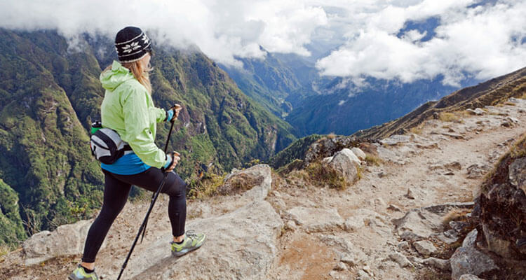 1. Trekking In Sonamarg