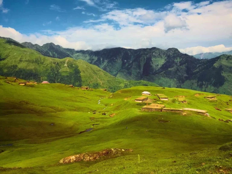 Taxi Travels in Kashmir